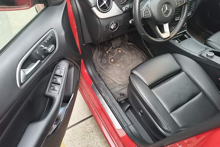 Used Mercedes-Benz B-Class 2015 B 200 Fashion Model
