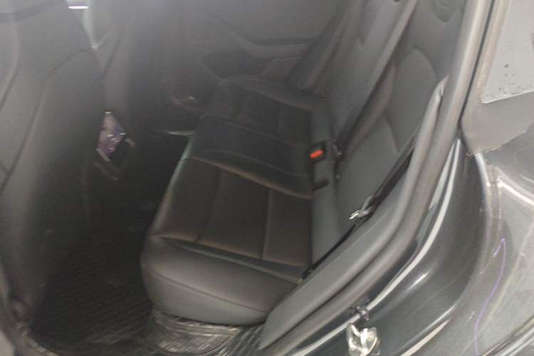 Used Tesla Model 3 2024 High-Performance All-Wheel-Drive Version
