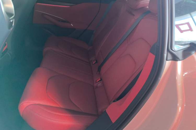 Used  SU7 2024 Rear-Drive Long-Range Intelligent Driving Version