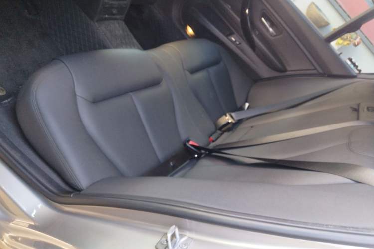 Used BMW 3 Series 2016 320Li Fashion Model
