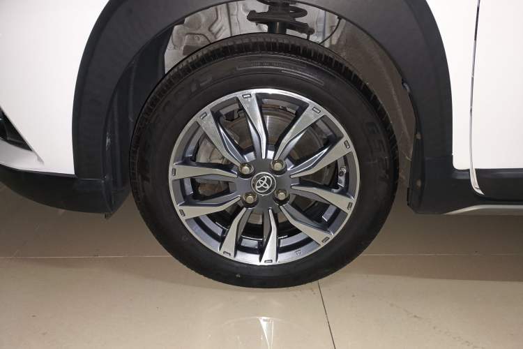 Used Toyota YARiS L 2021 X-Trail 1.5L CVT Leading Edition
