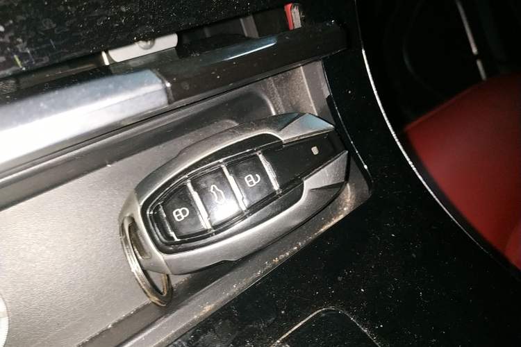 Used Sinotruk VGV U75PLUS 2021 2.0 TGDI Fun-Seeking Mountain Edition 7 Seats