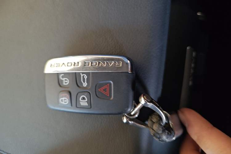 Used Land Rover Range Rover Evoque 2016 2.0T SE Smart Glow Edition