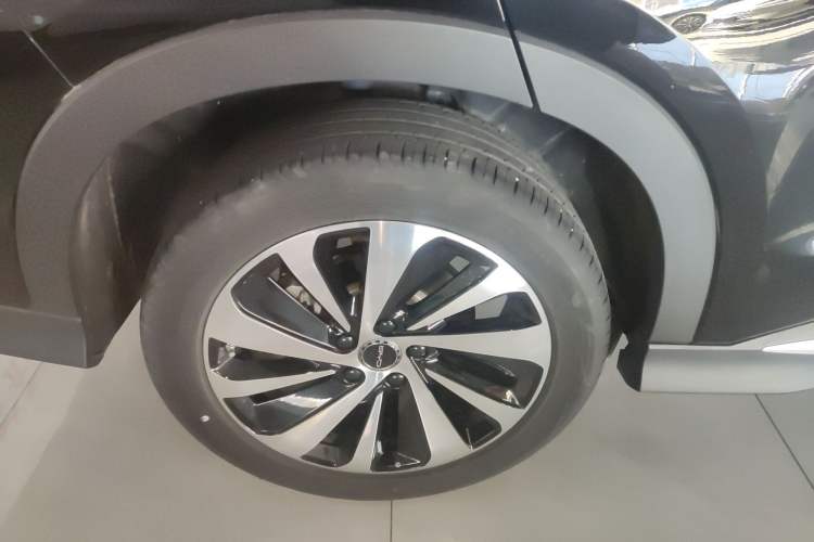 Used BYD Song PLUS New Energy 2024 HONOR Edition DM-i 71km Luxury Model