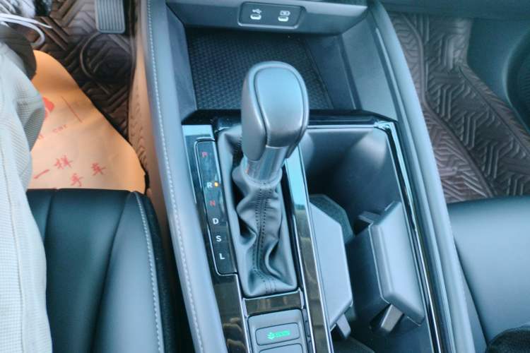 Used Honda Inspire 2023 260TURBO Deluxe Edition
