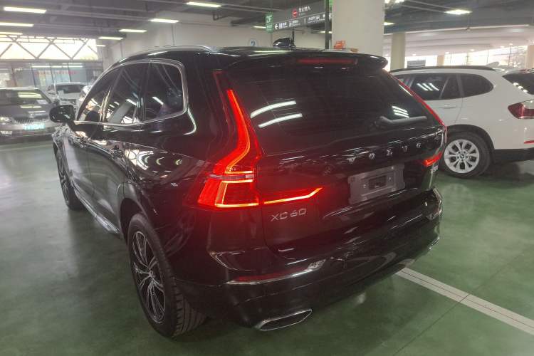 Used Volvo XC60 2021 T5 4x4 Smart Luxury Edition
