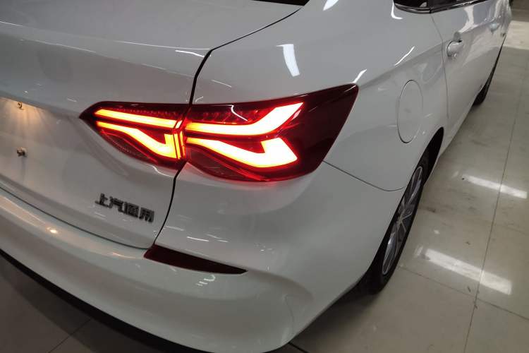 Used Chevrolet Monza 2021 320 Automatic Enjoyment Sunroof Edition