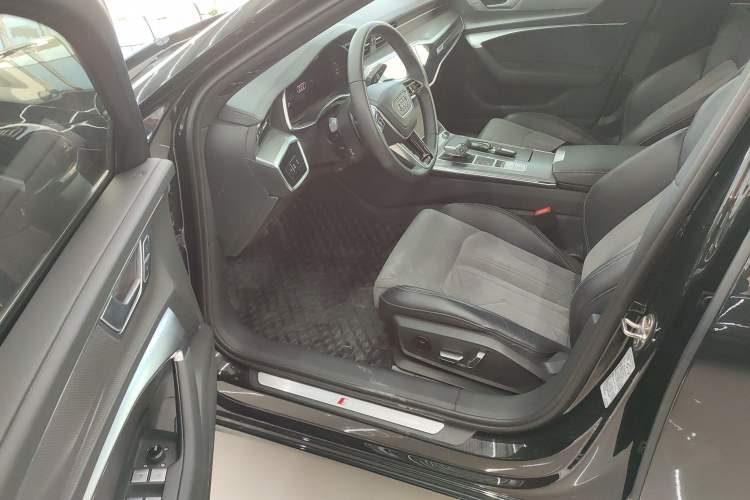 Used Audi A6L 2024 45 TFSI Prestige Dynamic Edition
