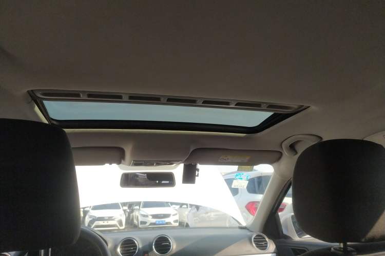 Used Volkswagen Jetta 2015 Value Edition 1.6L Automatic Comfort Version
