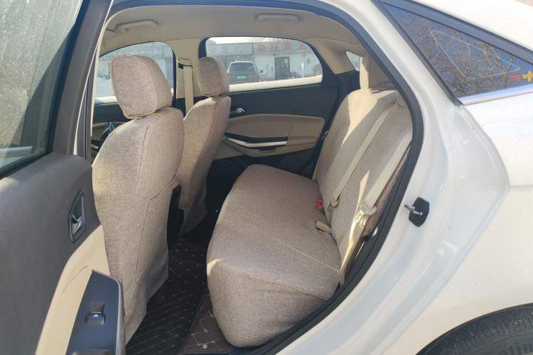 Used Ford Escort 2015 1.5L Automatic Comfort Model
