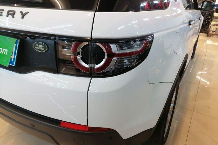 Used Land Rover Discovery Sport 2019 240 PS PURE Edition China VI Standard