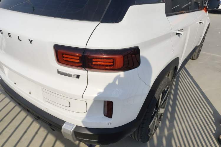 Used Geely Auto icon 2023 1.5TD Chocolate Smoothie Edition
