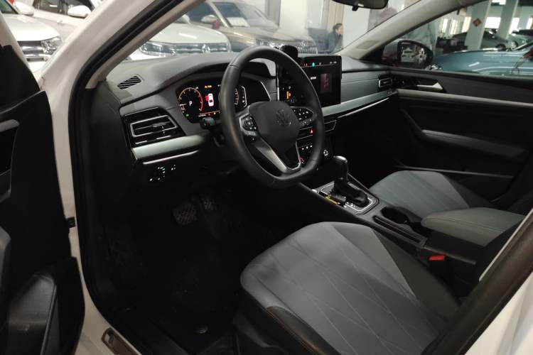 Used Volkswagen Lavida 2024 1.5L Automatic 5 Million Edition