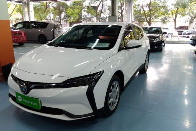 Used Buick Velite 6 2024 450km Range Commuter Version
