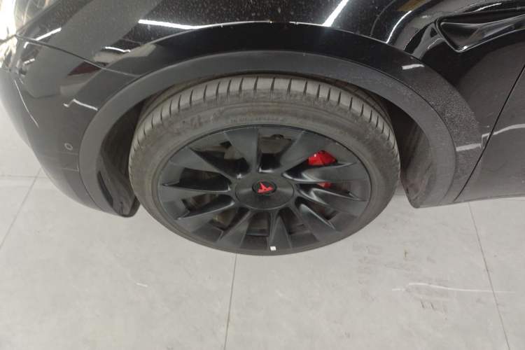 Used Tesla Model Y 2022 Rear-Wheel-Drive Version
