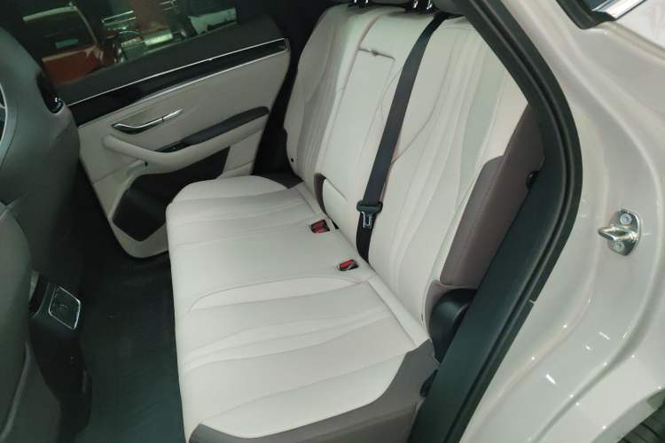 Used BYD Song PLUS New Energy 2025 DM-i Intelligent Driving 160KM Flagship Model
