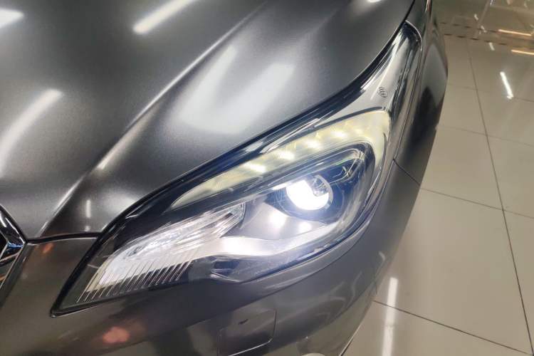 Used Buick Envision 2014 28T Four-Wheel Drive Luxury Model
