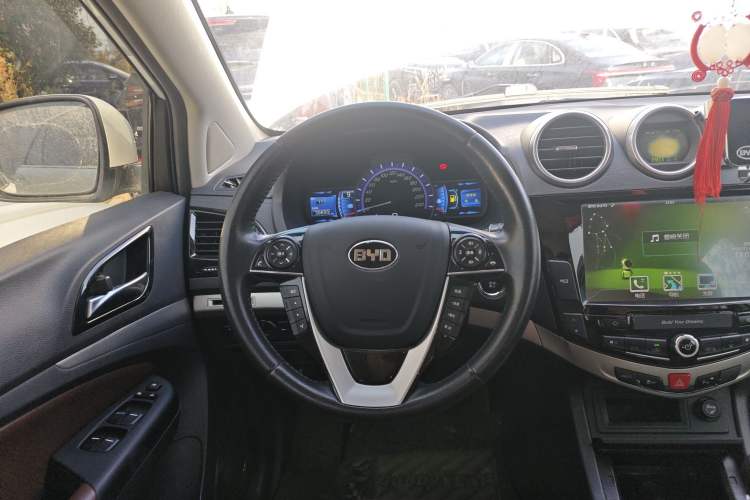 Used BYD S7 2016 1.5T Manual Luxury Edition