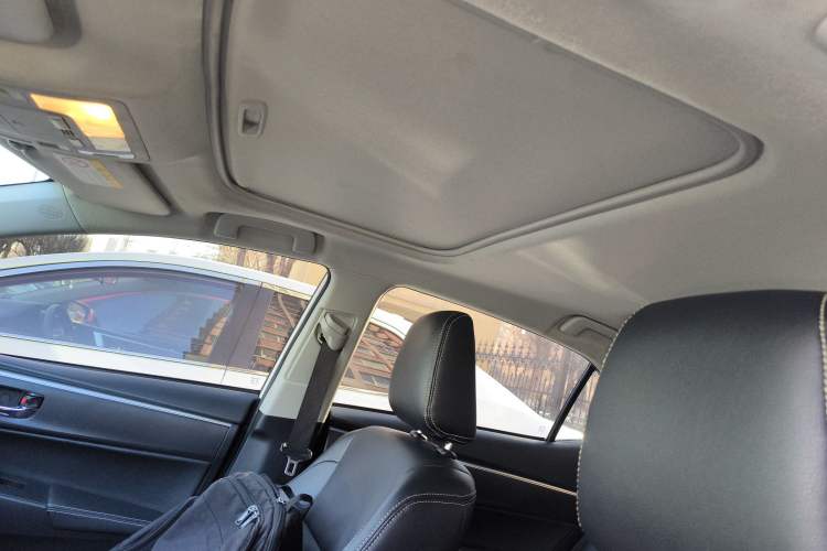 Used Toyota Corolla 2017 Revised Dual-Engine 1.8L E-CVT Leading Edition
