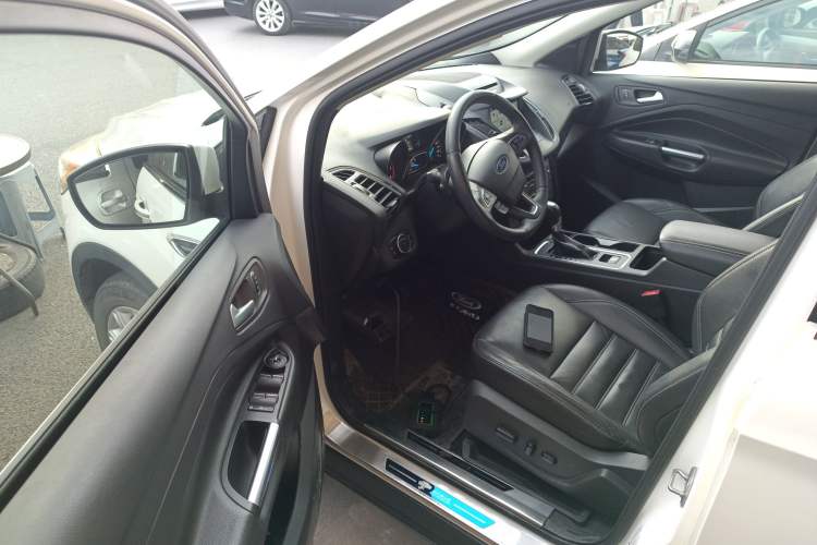 Used Ford Kuga 2017 EcoBoost 245 4x4 Prestige Edition
