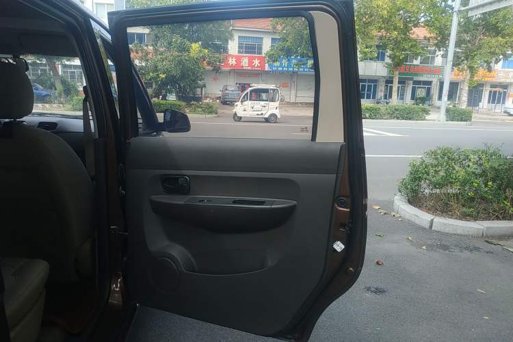 Used Wuling Hongguang 2014 1.5L S Standard Version
