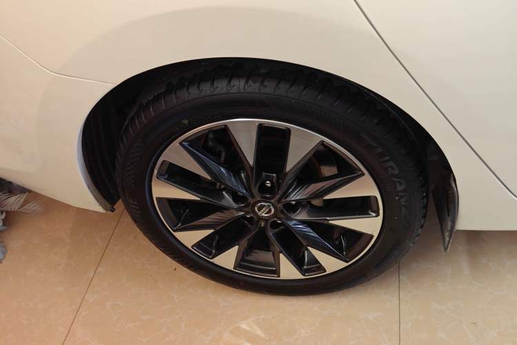 Used Nissan Lannia 2021 1.6L CVT Smart Connect Smart Cool Edition
