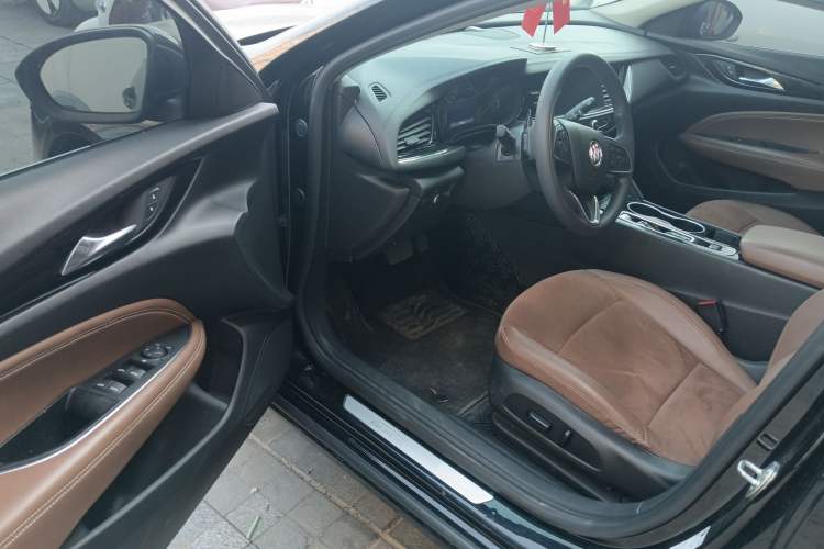 Used Buick Regal 2022 552T Smart Edition
