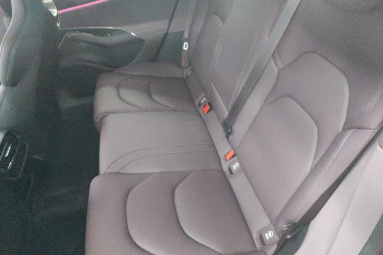 Used  SU7 2024 Rear-Drive Long-Range Intelligent Driving Version