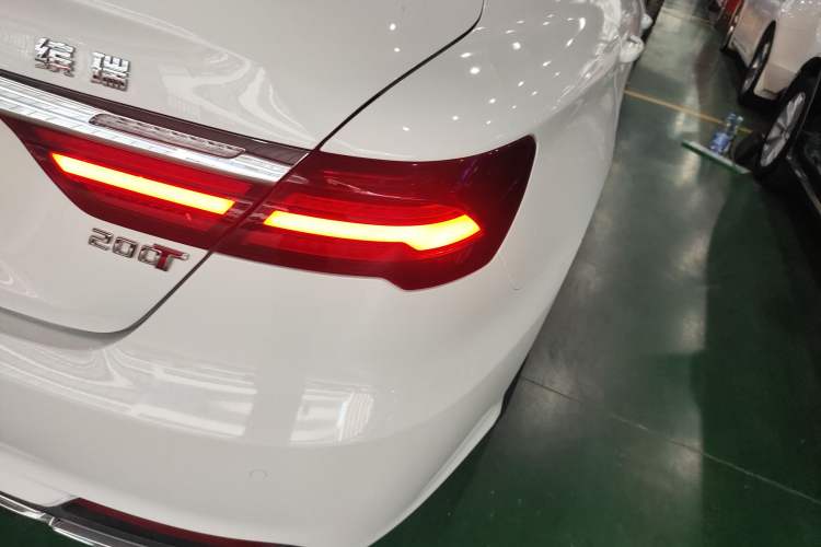 Used Geely Auto Binray 2019 200T DCT Binchi Edition