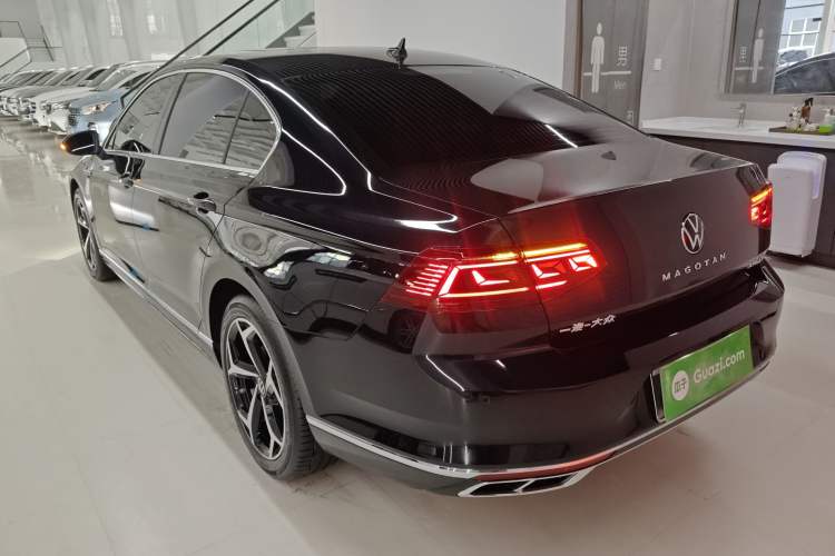 Used Volkswagen Magotan 2023 2 Million Units Commemorative Edition 330TSI DSG Luxury Version