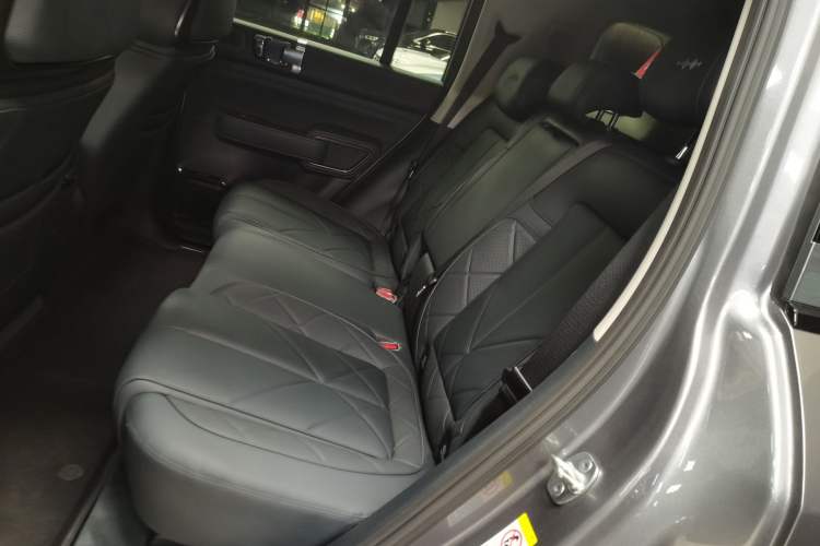 Used  Leopard 5 2023 Navigator Edition