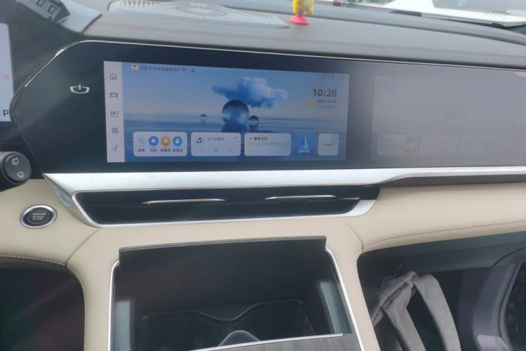 Used Geely Auto Monjaro L 2025 Dongfang Yao 2.0TD Automatic Lanxing Edition
