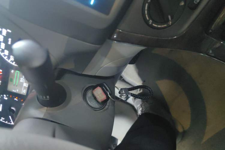 Used Nissan Sylphy 2014 1.6XV CVT Deluxe Edition
