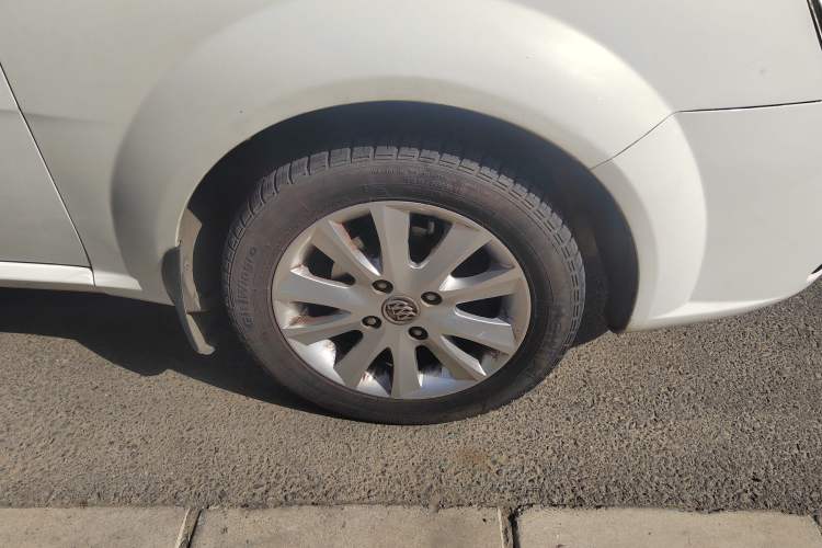 Used Buick Excelle 2013 1.5L Manual Luxury Model
