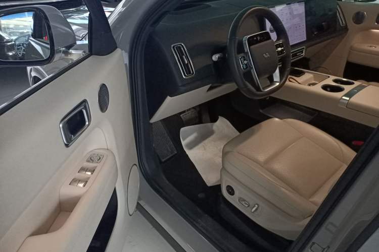 Used Li Auto L6 2024 Max
