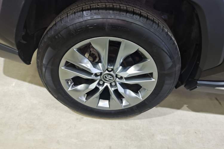 Used Toyota Wildlander 2022 2.0L CVT Two-Wheel Drive Luxury PLUS Edition