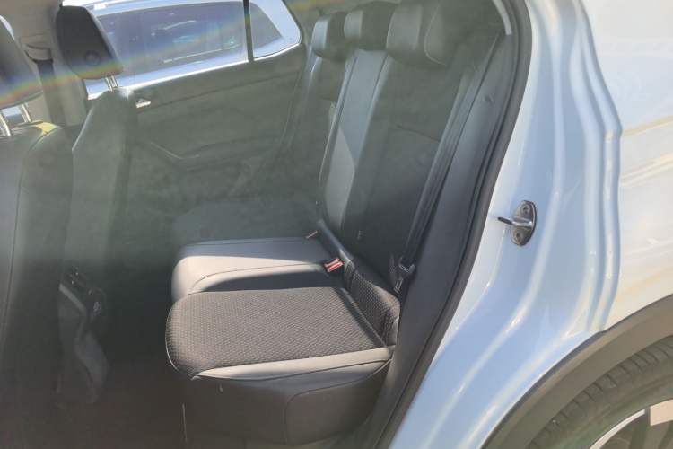 Used Volkswagen Tacqua 2021 200TSI DSG JoyConnect Edition
