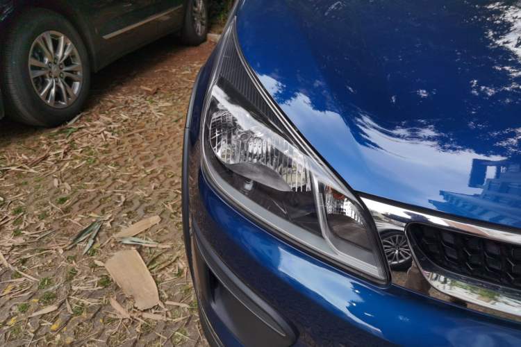 Used Kia KX Cross 2017 1.4L AT GLS