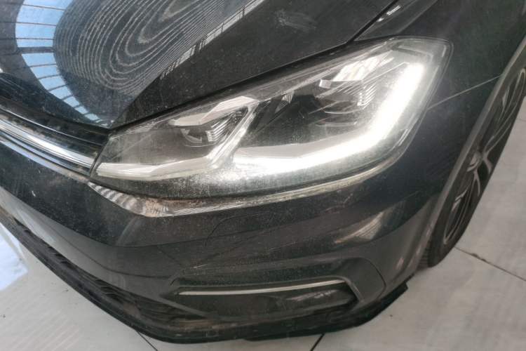 Used Volkswagen Golf 2018 280TSI Automatic R-Line Model
