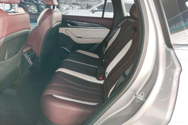 Used Geely Auto Monjaro L 2021 2.0TD DCT EVO Two-Wheel Drive Prestige Version
