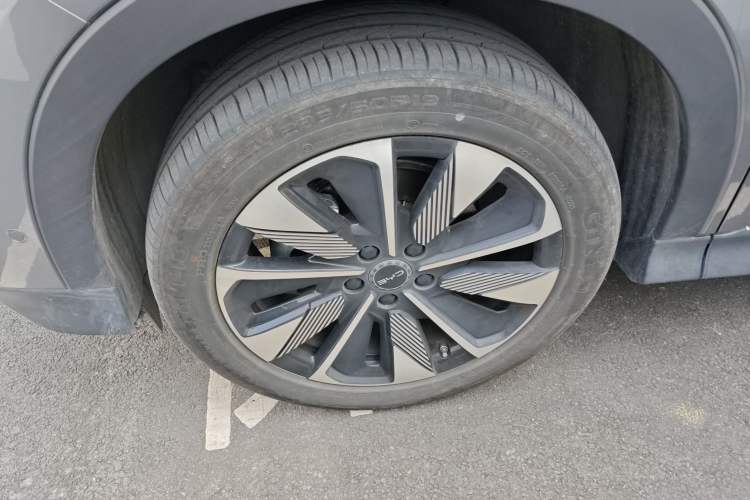 Used BYD Song PLUS New Energy 2025 DM-i Intelligent Driving 160KM Flagship Model
