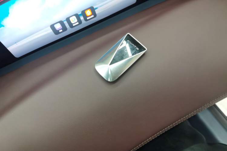 Used  11 2025 Ultra Extended-Range Edition