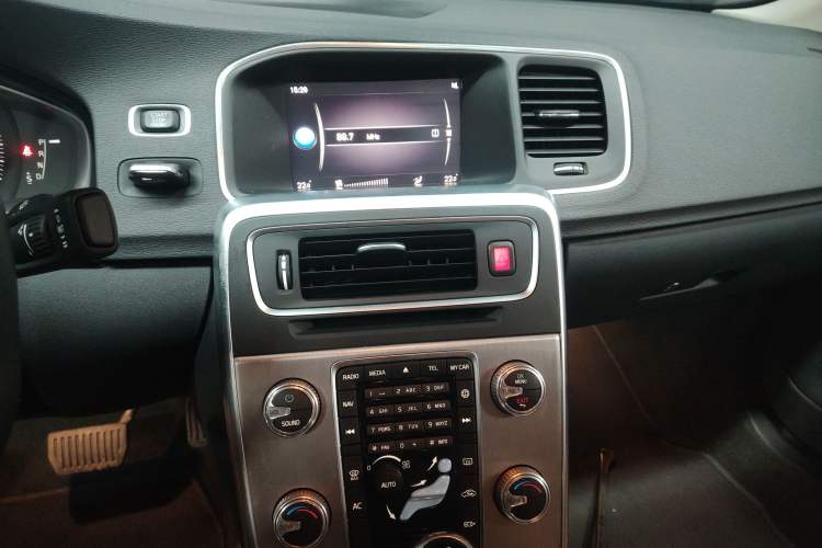 Used Volvo S60 2019 S60L T3 Intelligent Upgrade Edition
