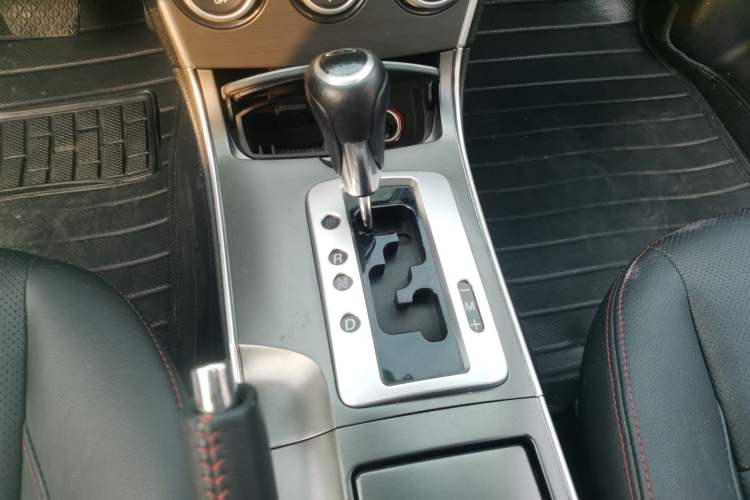 Used Mazda Mazda 6 2015 2.0L Automatic Luxury Version
