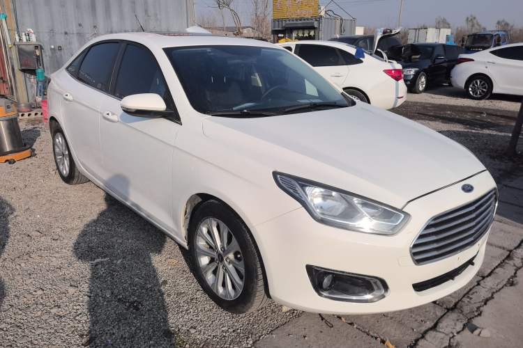 Used Ford Escort 2017 Happiness Edition 1.5L Automatic Fashion Version