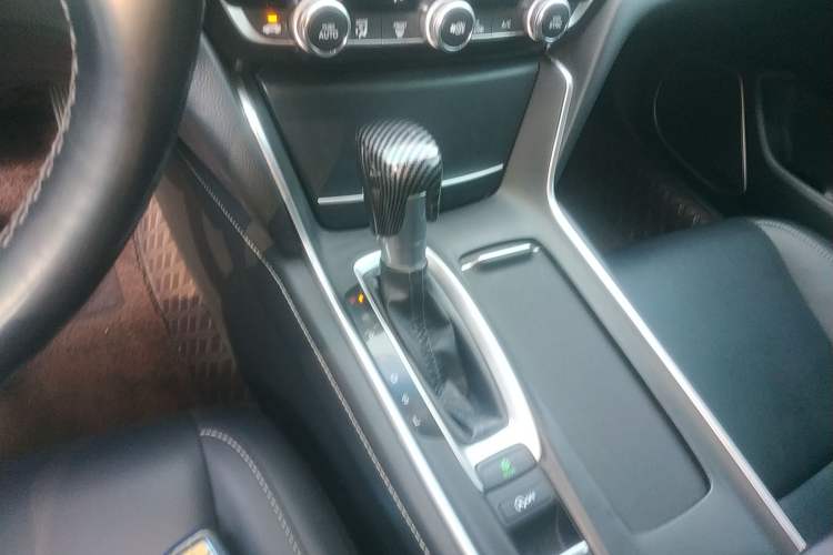 Used Honda Inspire 2019 260TURBO Elegant Edition China VI Emission Standard