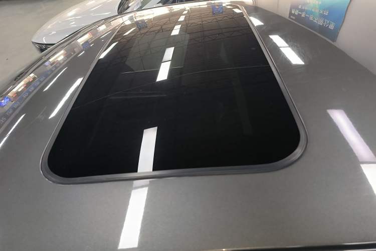 Used Geely Auto Emgrand 2022 4th Generation 1.5L CVT Luxury Model
