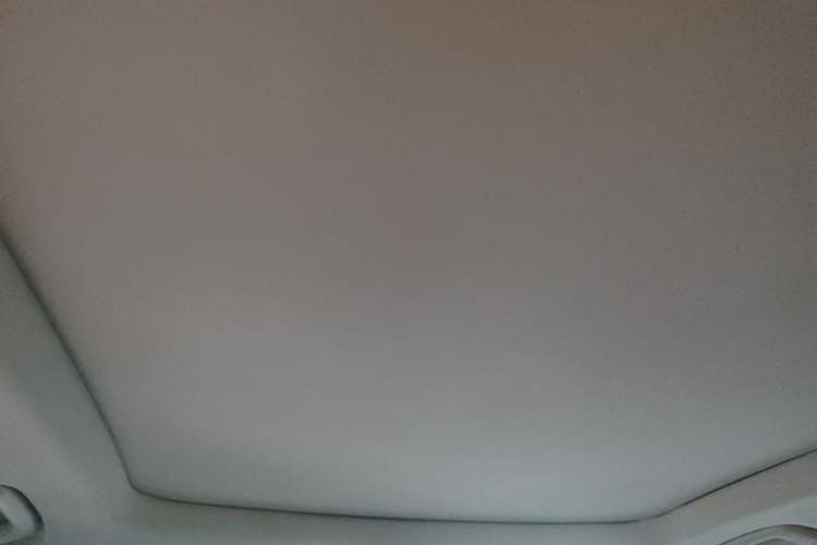 Used Ford Edge 2015 2.0T GTDi Two-Wheel-Drive High-Line Version