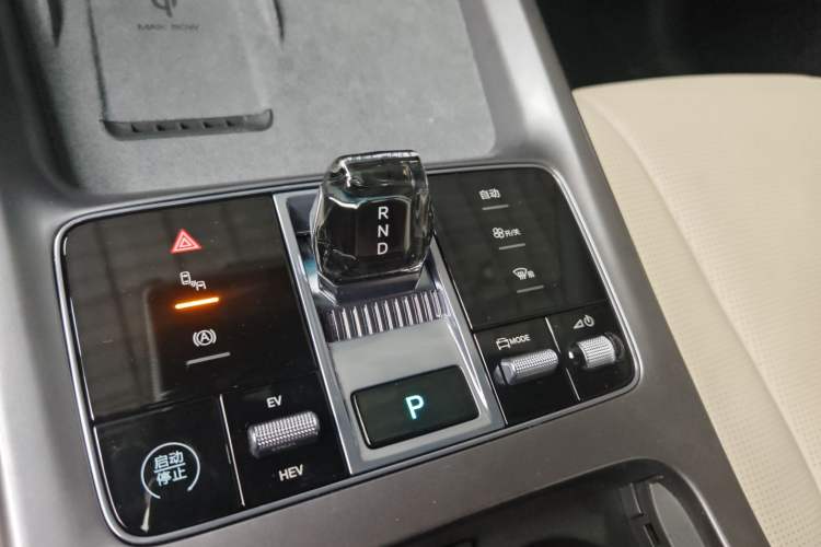 Used BYD Seal 2023 DM-i 1.5L 121km Prestige Model
