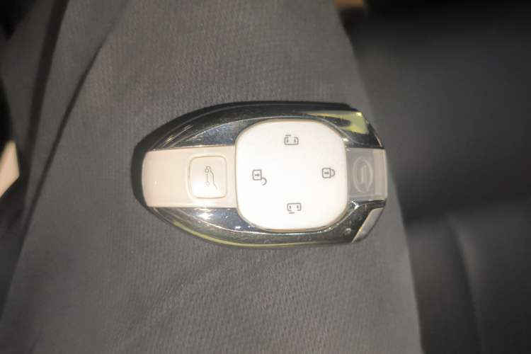 Used GAC Trumpchi M8 2023 Zongshi Series Dual-Motor YuZun Edition